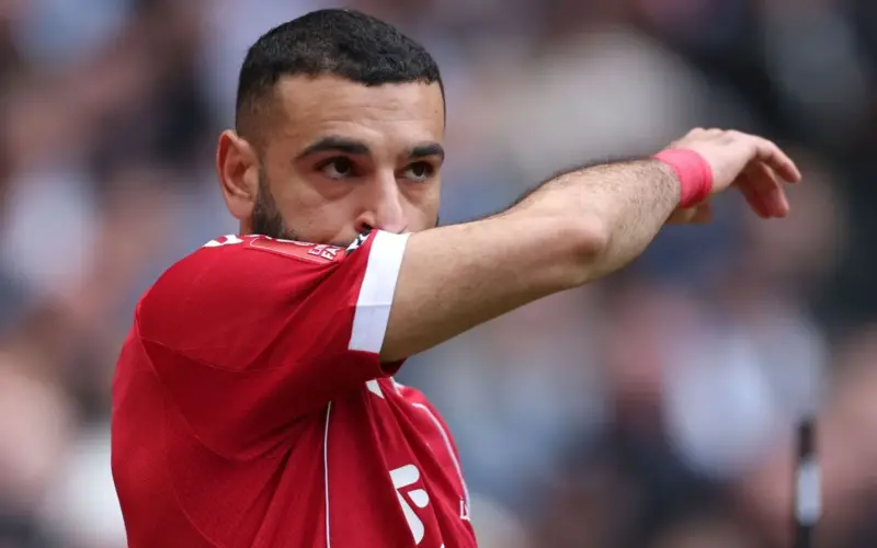 محمد صلاح يتلقى أنباءً سيئة قبل وقت قصير من انطلاق مباراة باريس سان جيرمان – ليفربول